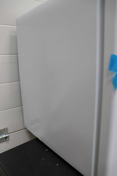 Comfee Свободностоящ, RCU40WH2 Мини Фризер, 31л, лек козметичен дефект