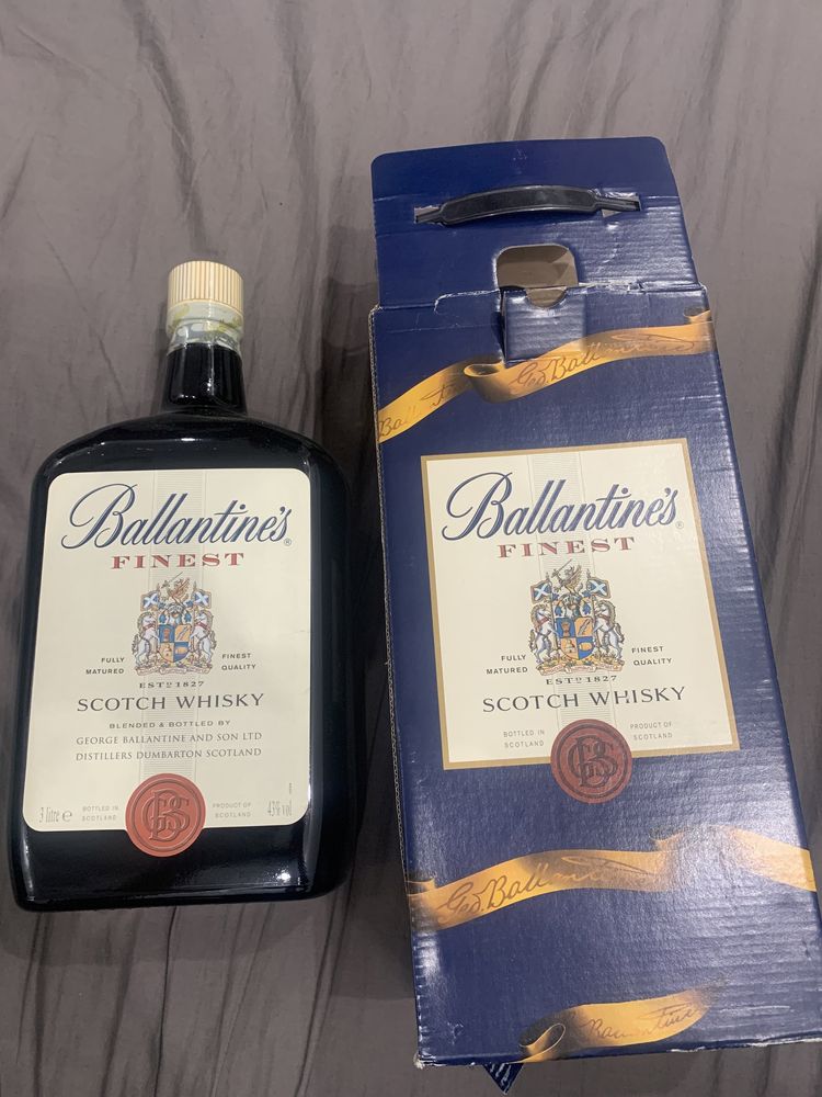 Sticla Ballentines 3 litrii editie limitata.