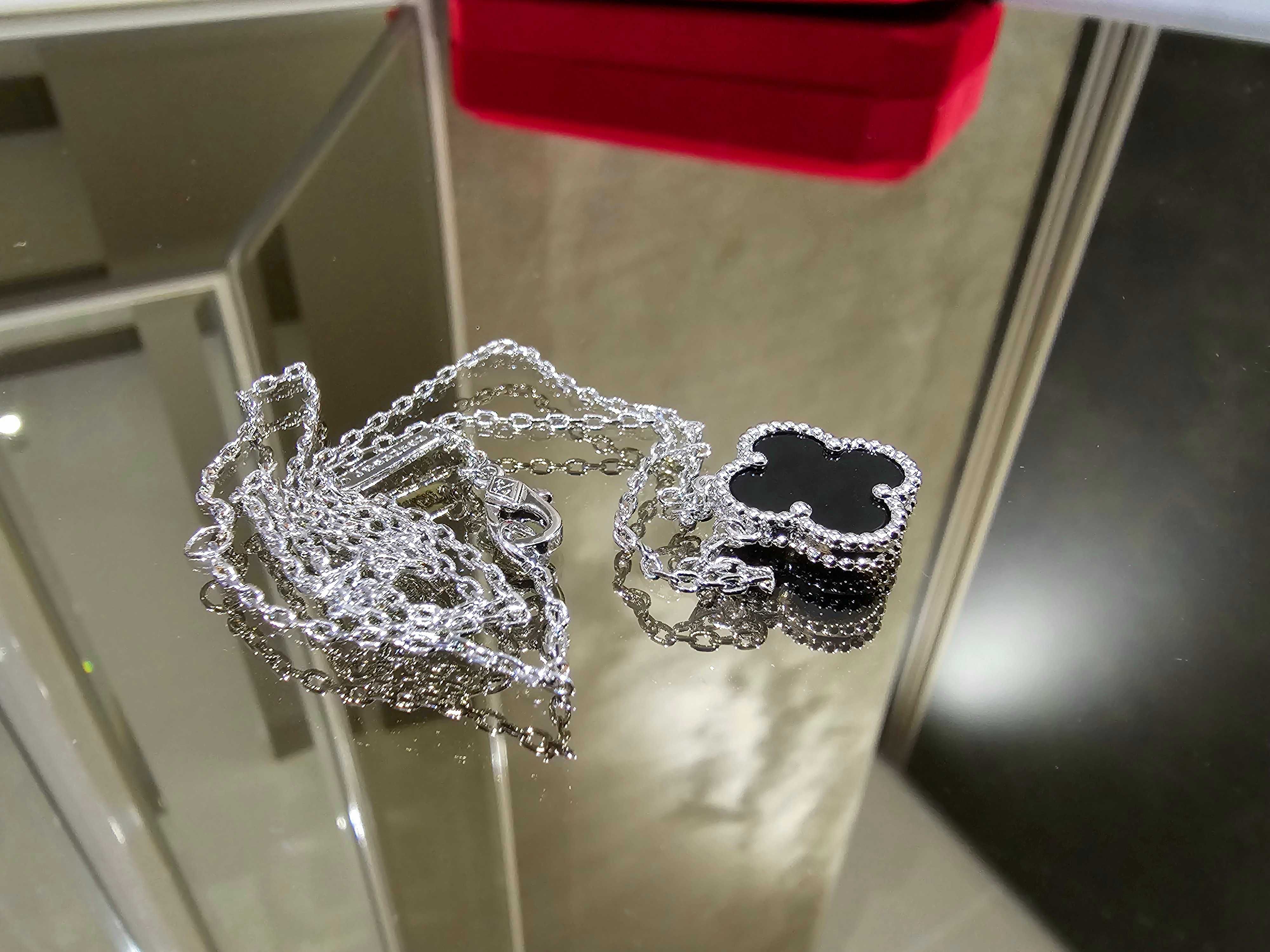 Van Cleef & Arpels VCA Silver Black Onyx Alhambra Дамско Колие