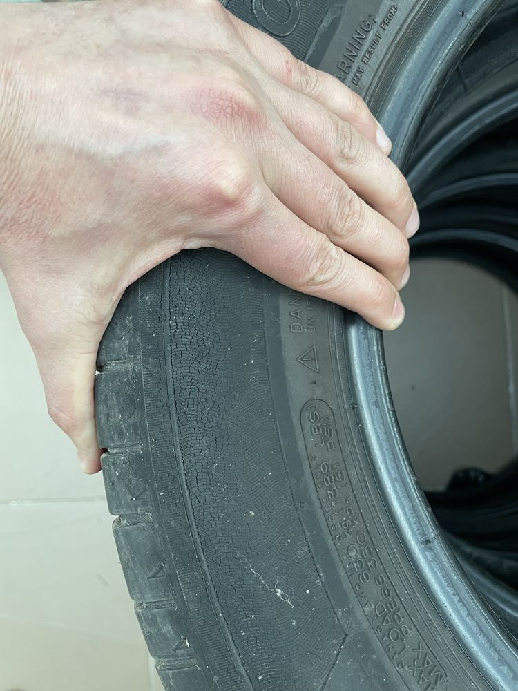 Гуми Michelin 205/60R16 - 4бр.