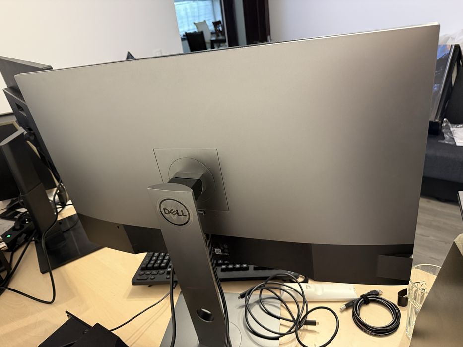 Monitor profesional 32” 4k IPS Dell U3219Q editare grafica video