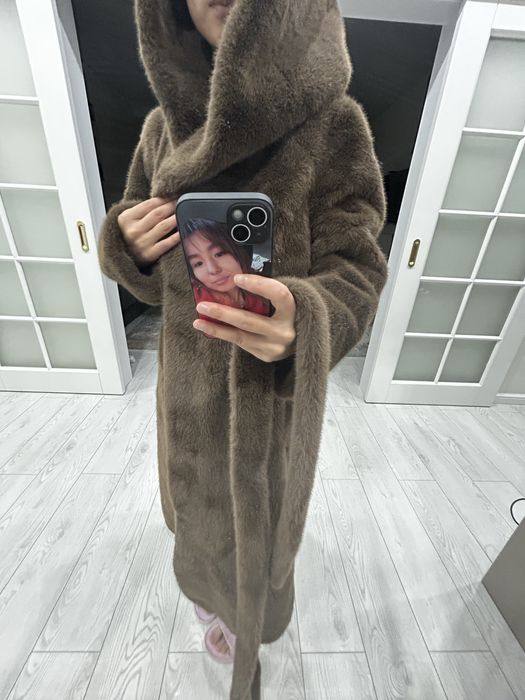 Продается Эко шуба новая цвет мокко