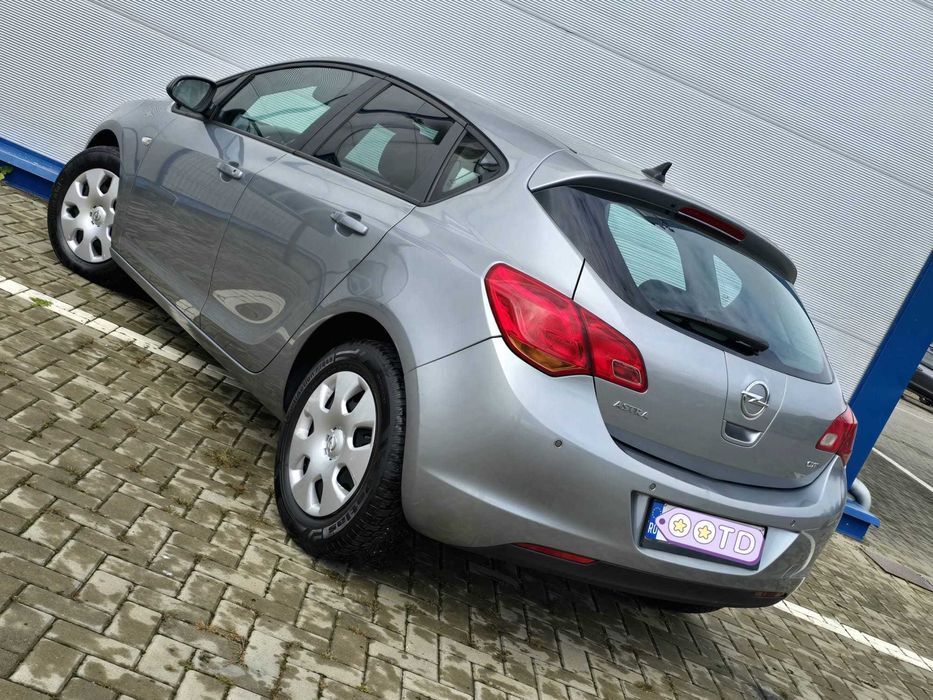Opel Astra J 1.7 diesel