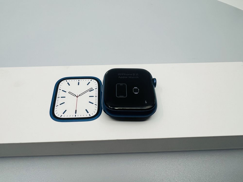 Apple Watch Series 7 GPS + Cellular, 45mm Blue Aluminum