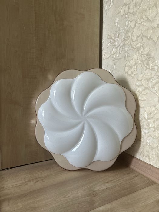 Led люстра с 3 режимами