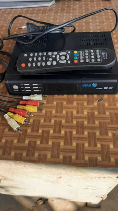 Отау Тв с проводами и пультом!