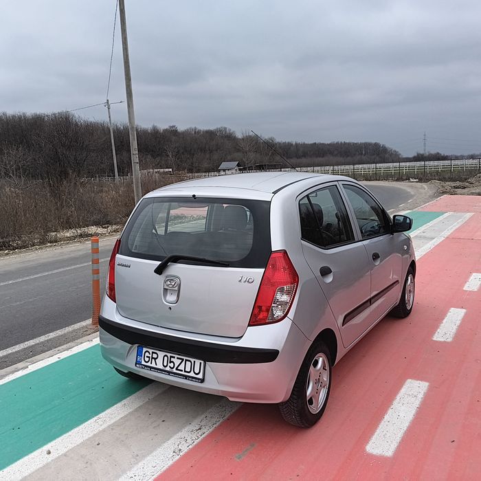 Vând hyundai i10 2010