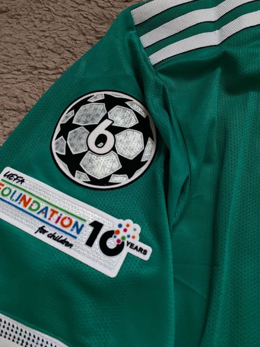 Jersey Liverpool 2025/2026 away kit, Wirtz