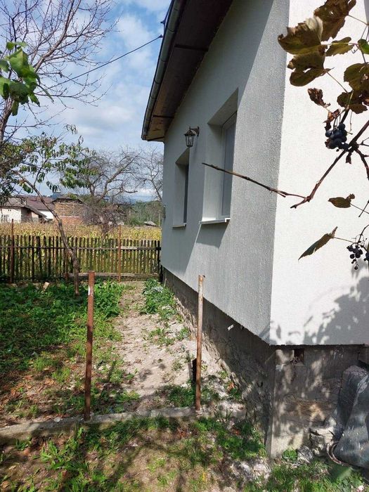 Casa de vanzare Stoenesti Valcea