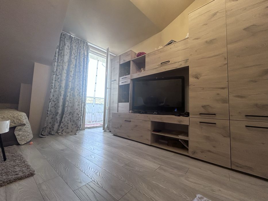 Продавам двустаен Горубляне