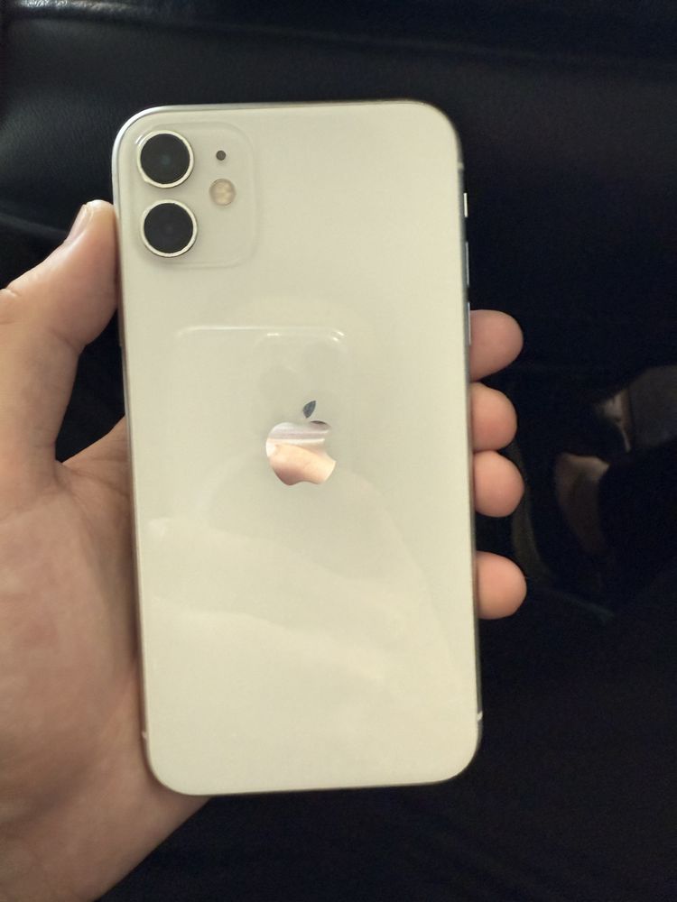 iPhone 11 64GB LLA