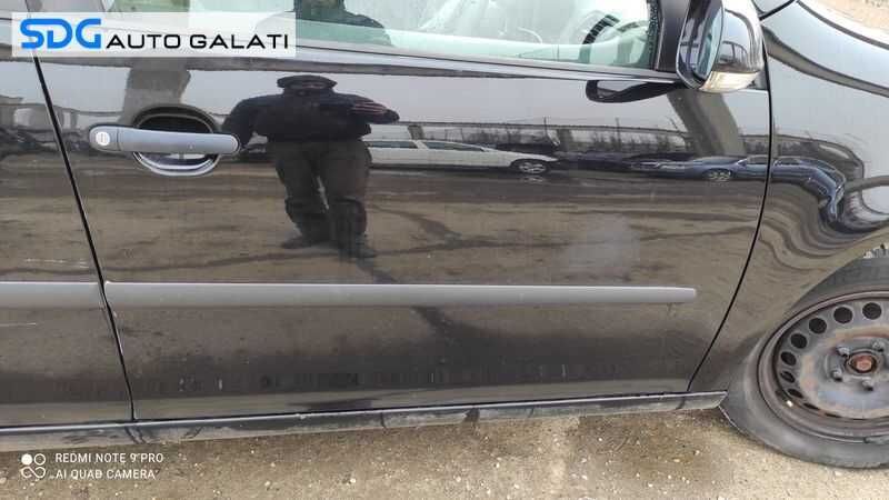 Usa Usi Portiera Portiere Fata Dreapta Dezechipata VW Golf 5 Hatchback 2004 - 2008