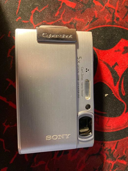 Фотоаппарат Sony DSC-T200(разбит экран)