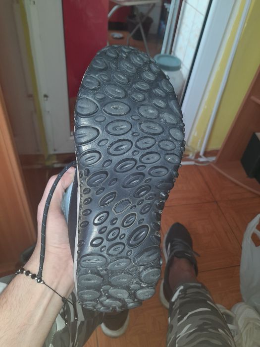 Vând bocanci de iarna nr 39