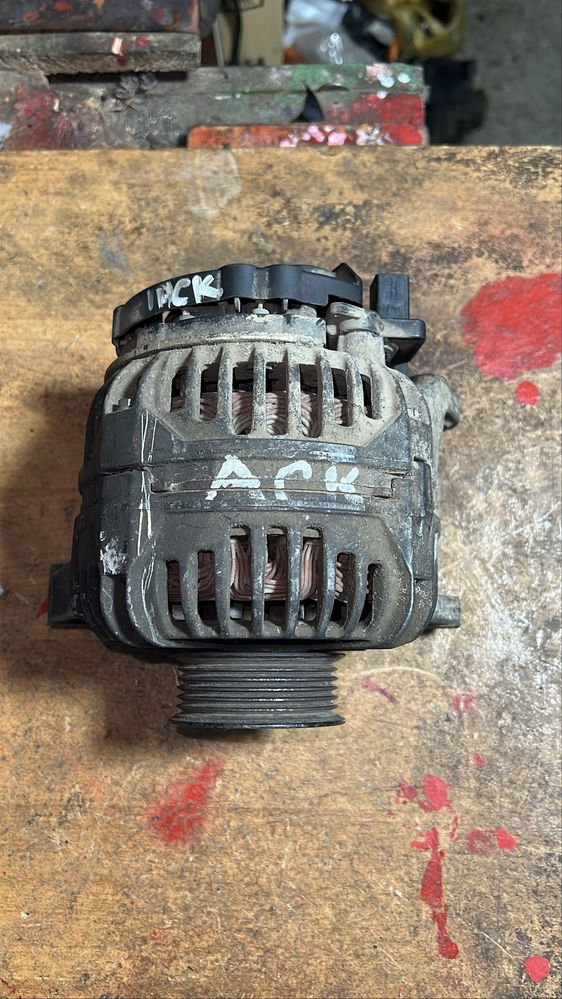 Генератор Ауди а6 с5 2.8 BOSCH Пассат б5 Ауди а4 б6 2.4 V6 ALDI MART