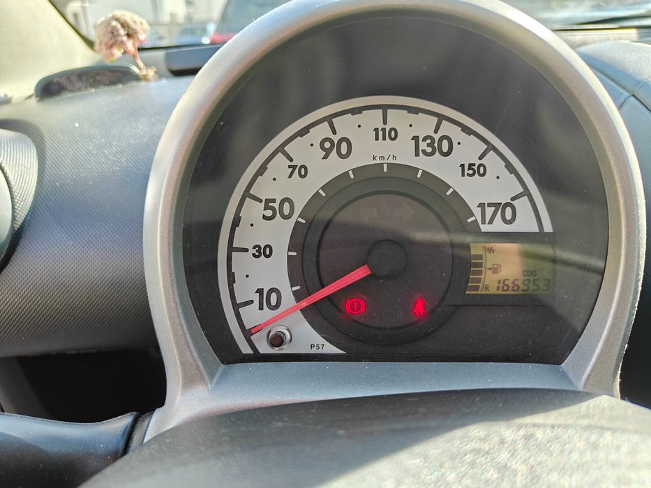 Toyota Aygo berlina 5 uși an 2012