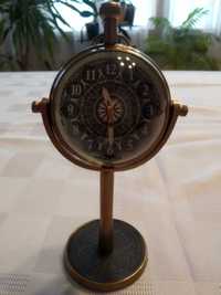 Часовник от бронз