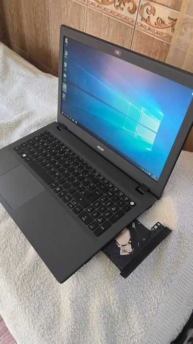 Acer cu procesor AMD A8 gen 7a