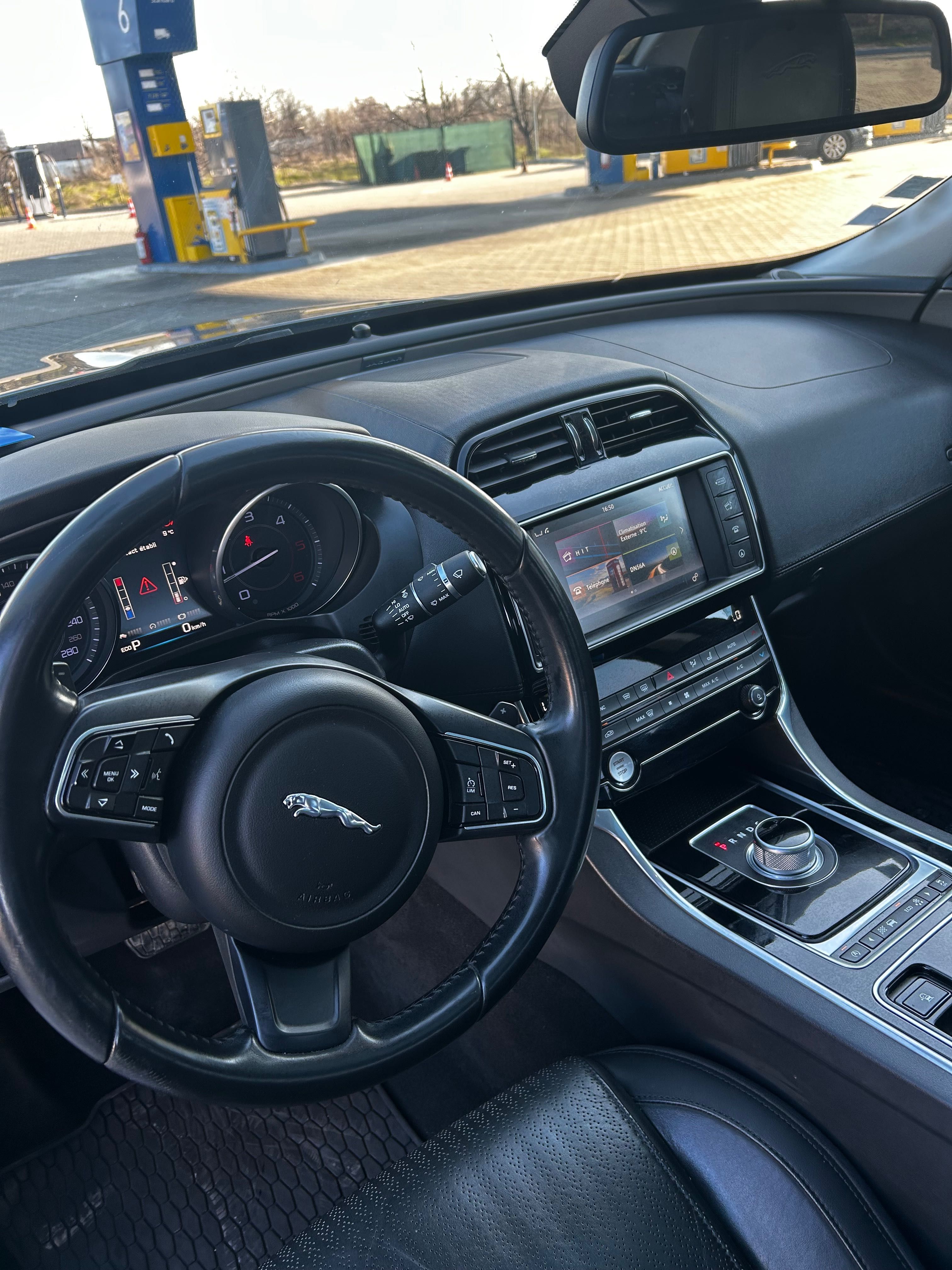 Jaguar xe 2017 153000km
