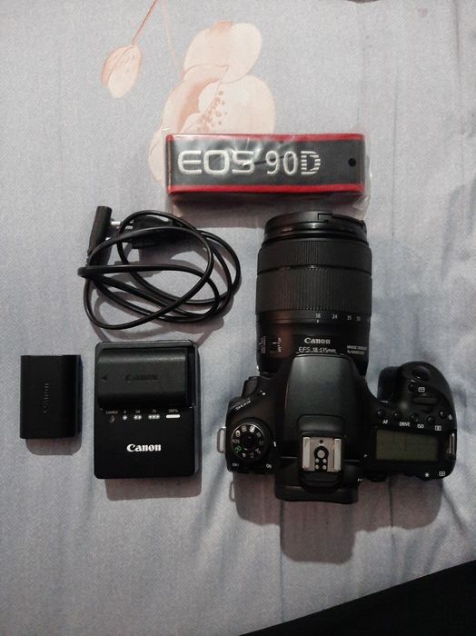 Canon.eos. 90. D.
