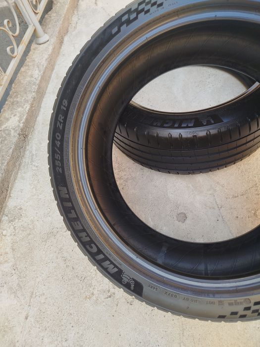 255 40 R19 Shina Michelin 2 dona