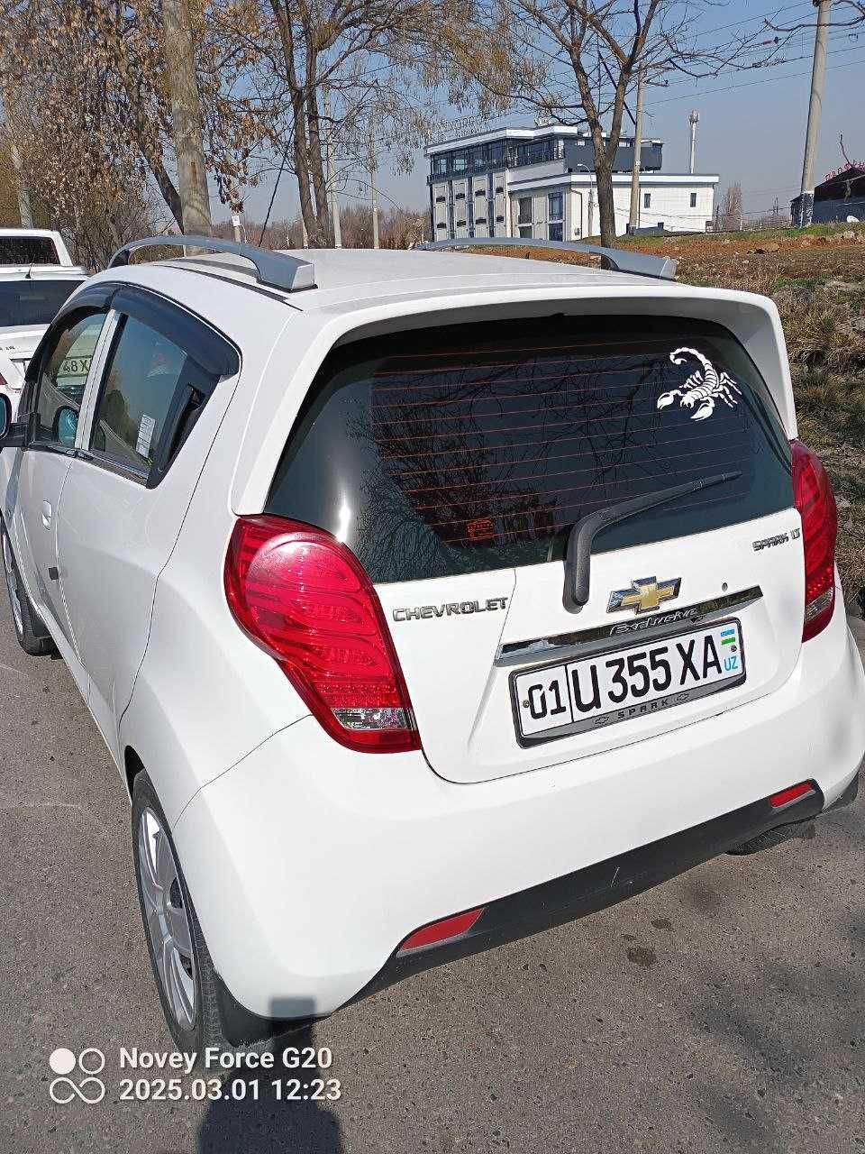 Sotiladi Chevrolet Spark 2015 yil toza