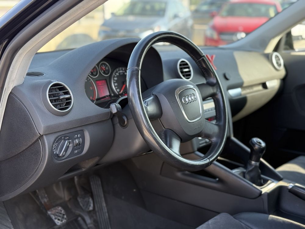 Audi A3 2.0TDI* РЪЧКА* 4Х4* 170к.с* 2008г* РЕГИСТРИРАН*