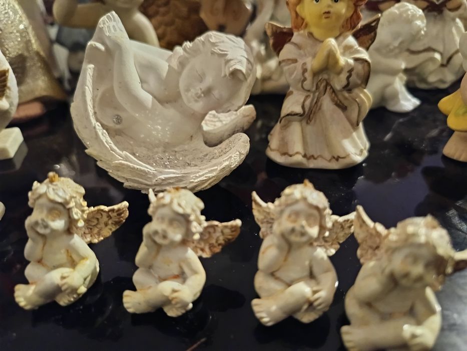 Статуетки на ангелчета