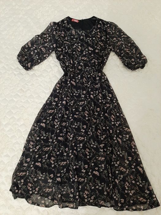 Продаются новый платье