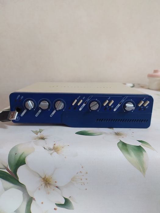 Звуковая карта  DIGIDESIGN MBOX 2 USB