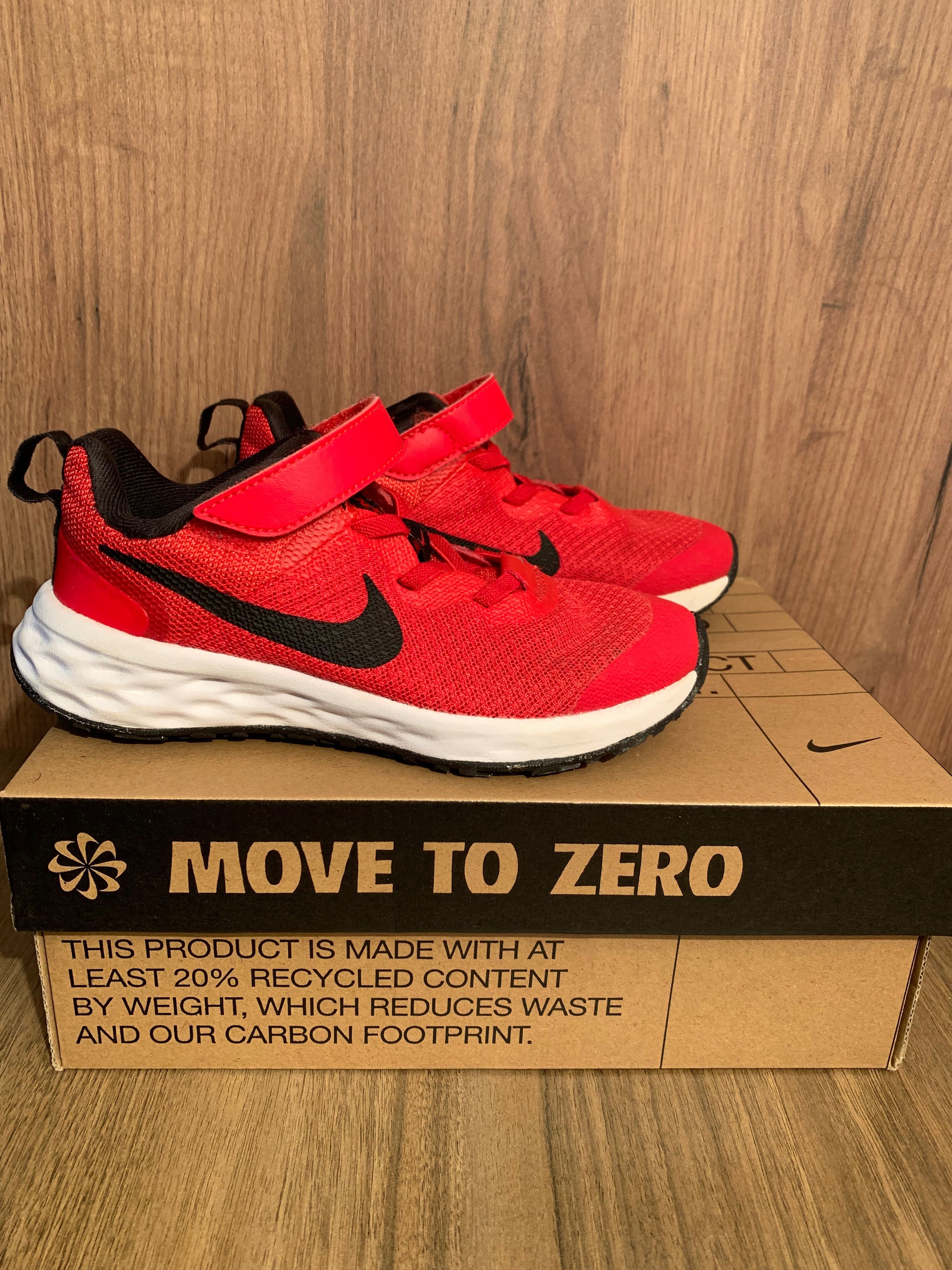 Спортни обувки Nike, размер 29.5