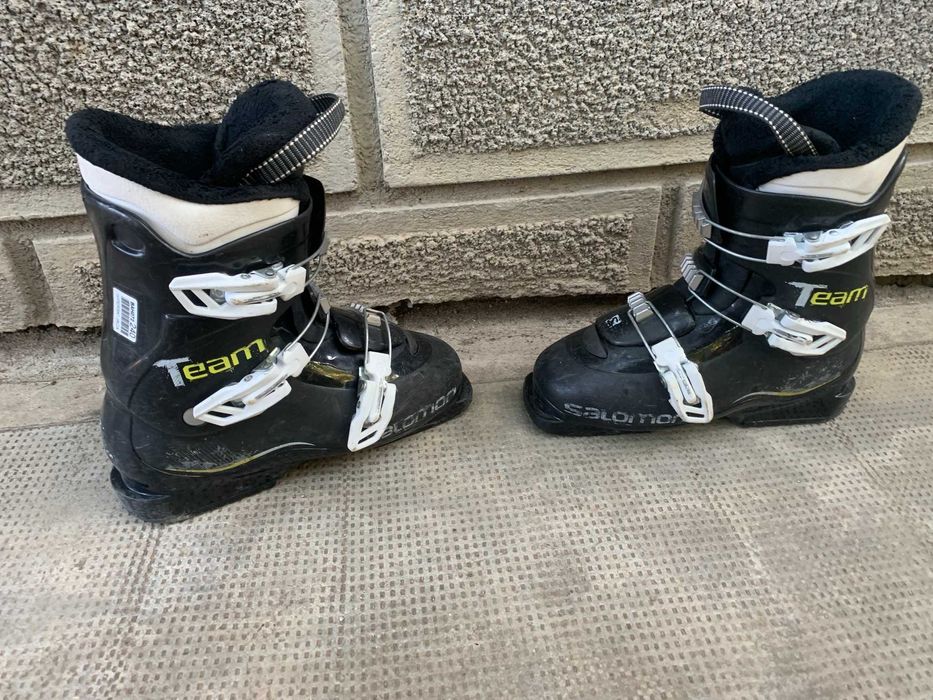 Clapari ski schi Salomon Team marime EUR:37 Mondo:24 285mm