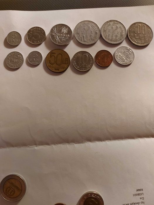 Bancnote si monede din diferite perioade