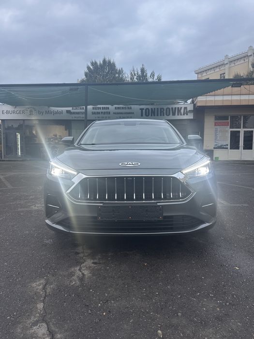 JAC J 7 2021 сотилади