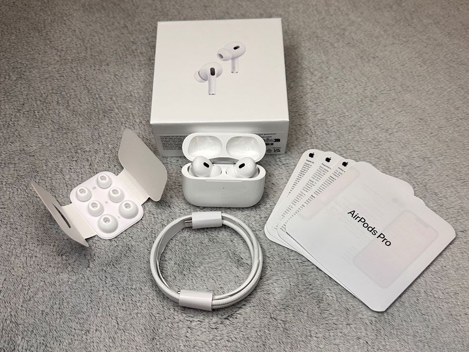 Airpods Pro 2nd Gen USB-C cable слушалки