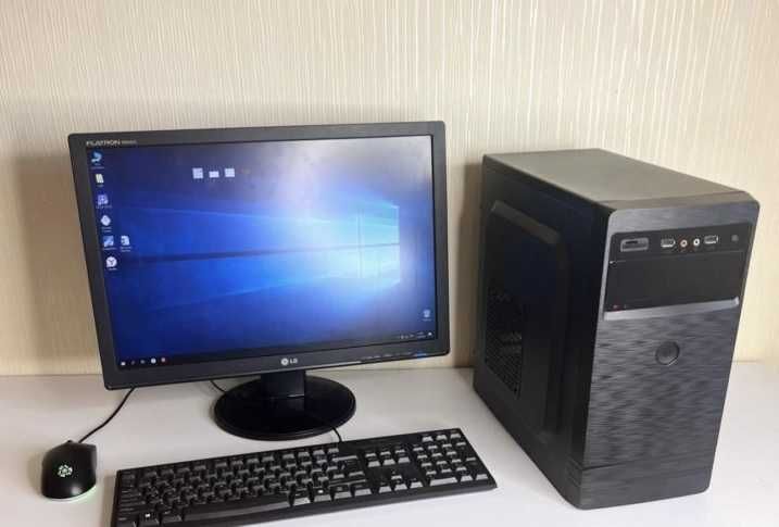 Компьютер для игр, много игр установлено Гта5, Minecraft, Танки