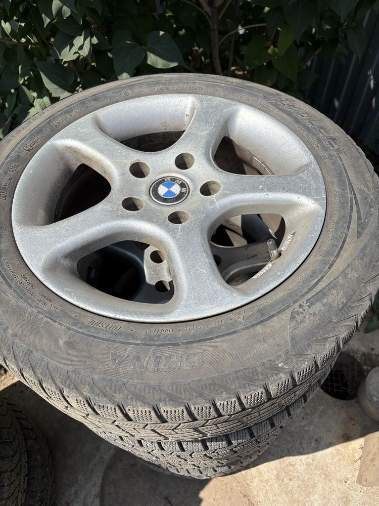 Продам диски бмв р16