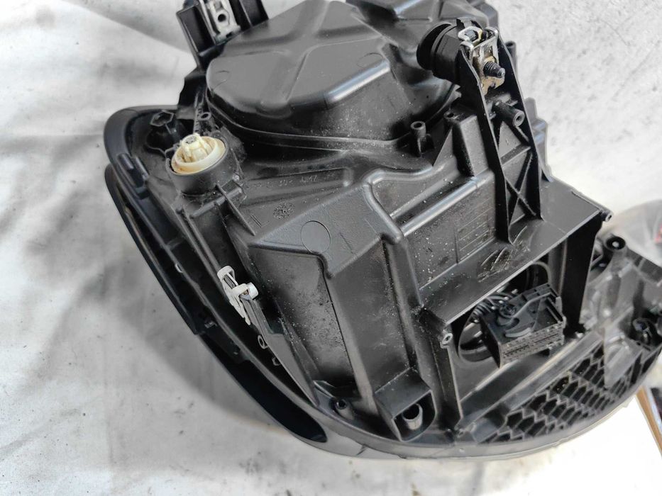 Оригинален фар Vw Golf 7.5 Feis Full Led