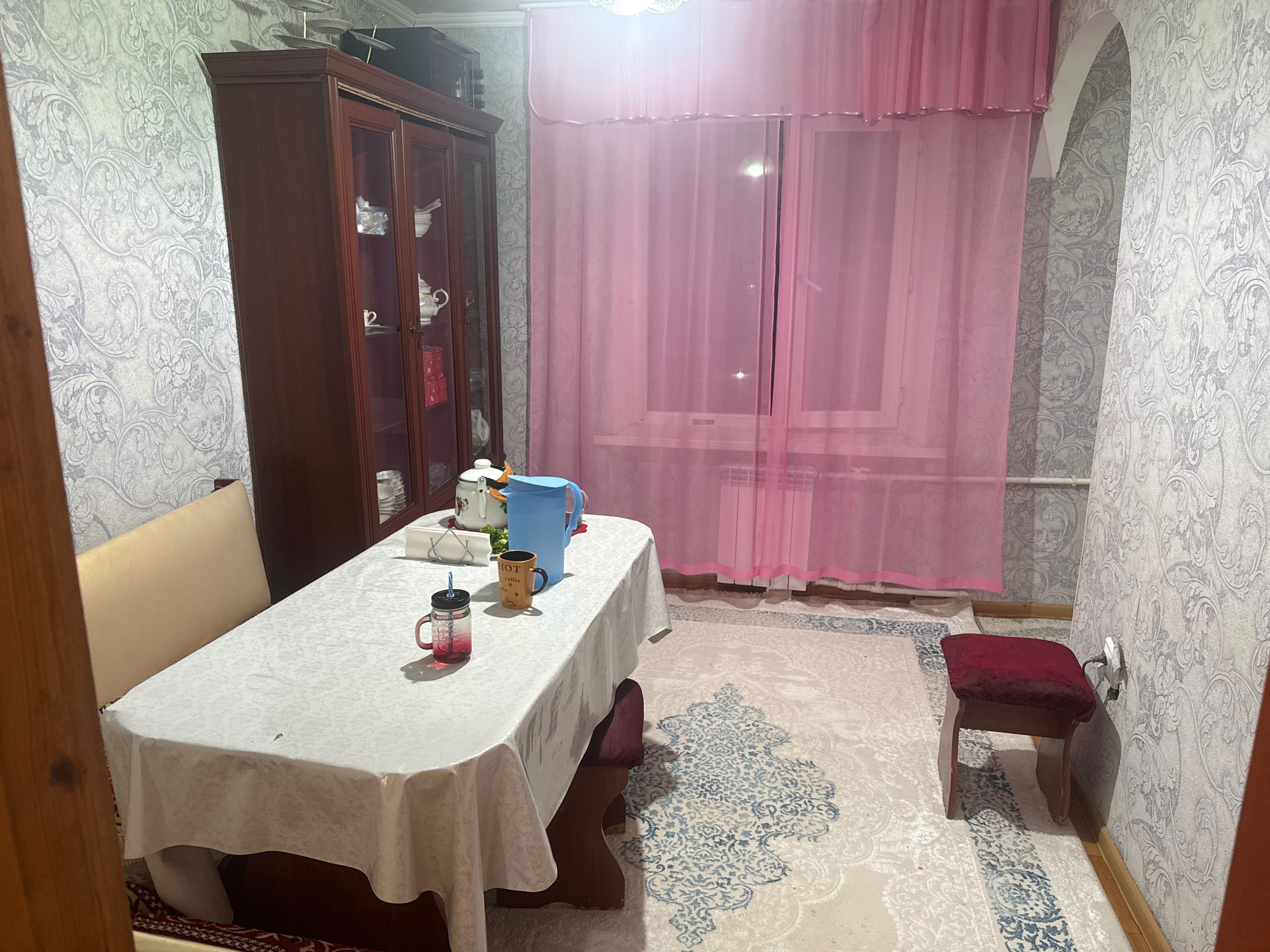 Продам 4-х комнатную квартиру
