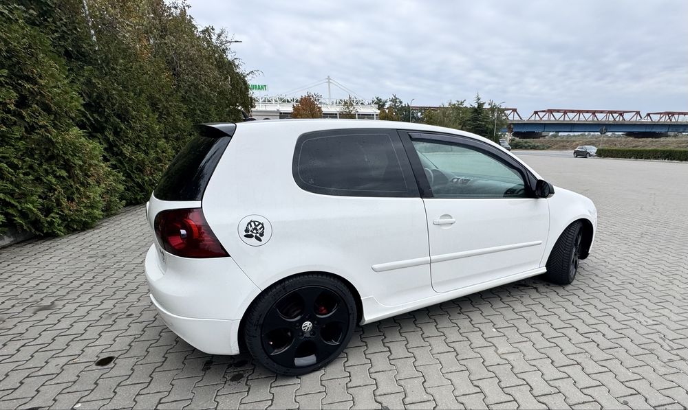 Vand VW Golf 5 GT