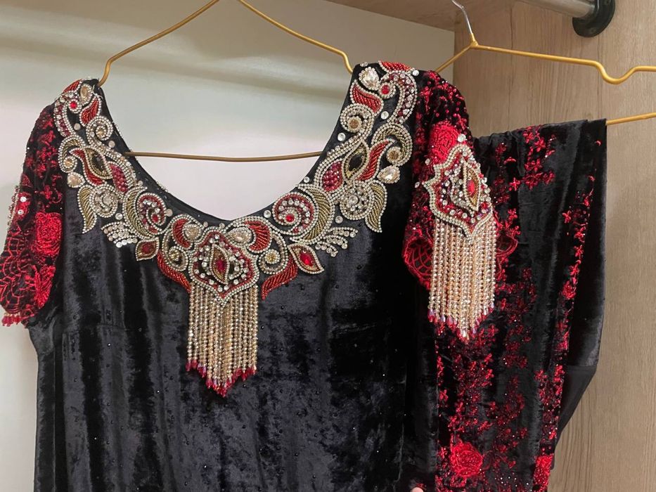 Продается платье