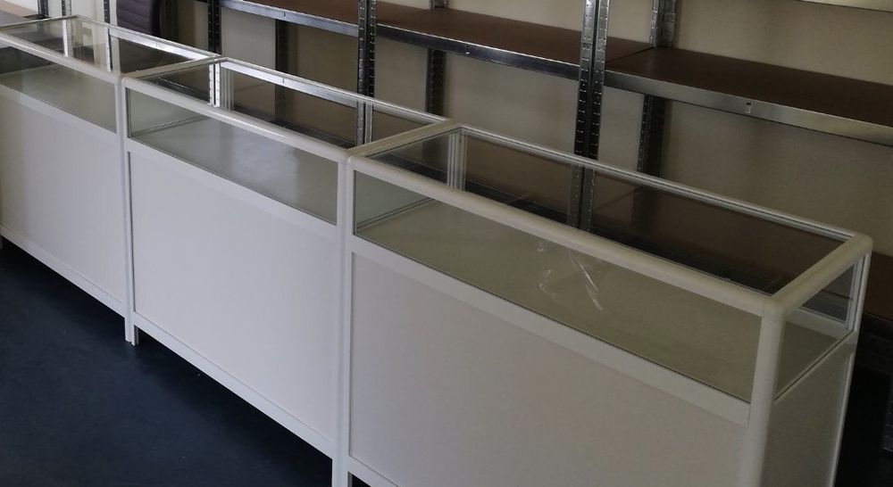 Магазинно, търговско оборудване, ,ниски цени -стилажи, щандове,щендери