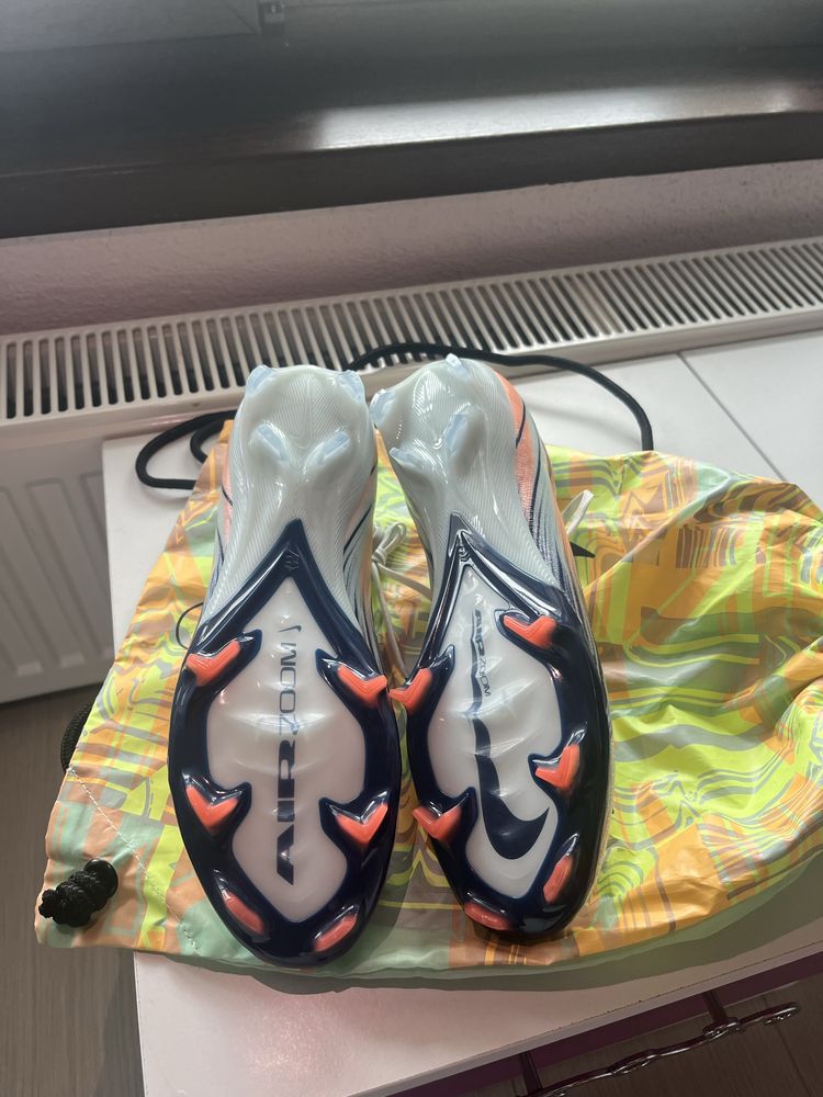 air zoom бутонки 41,5 номер нито веднъж не са използвани