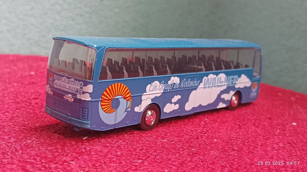 Herpa Setra S215HD 1/87