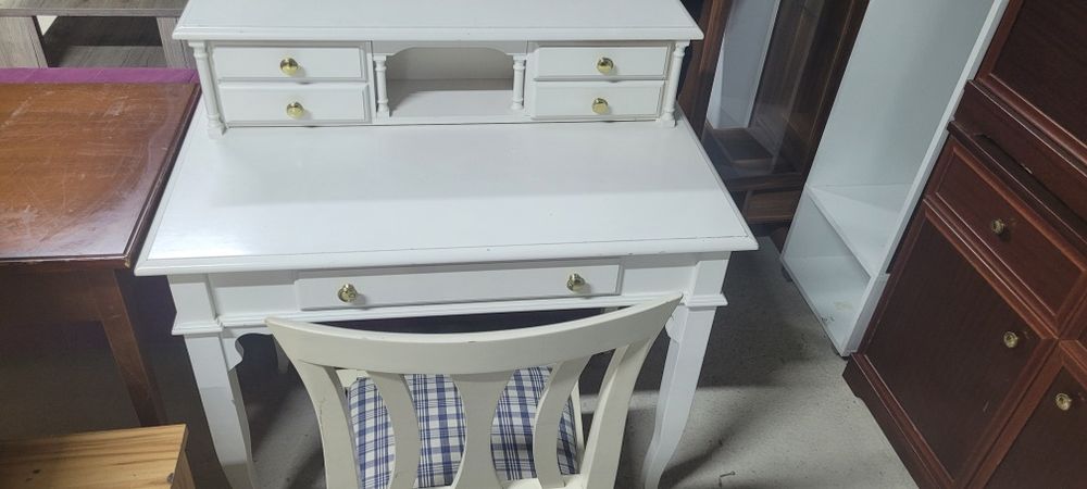 Măsuță de machiaj