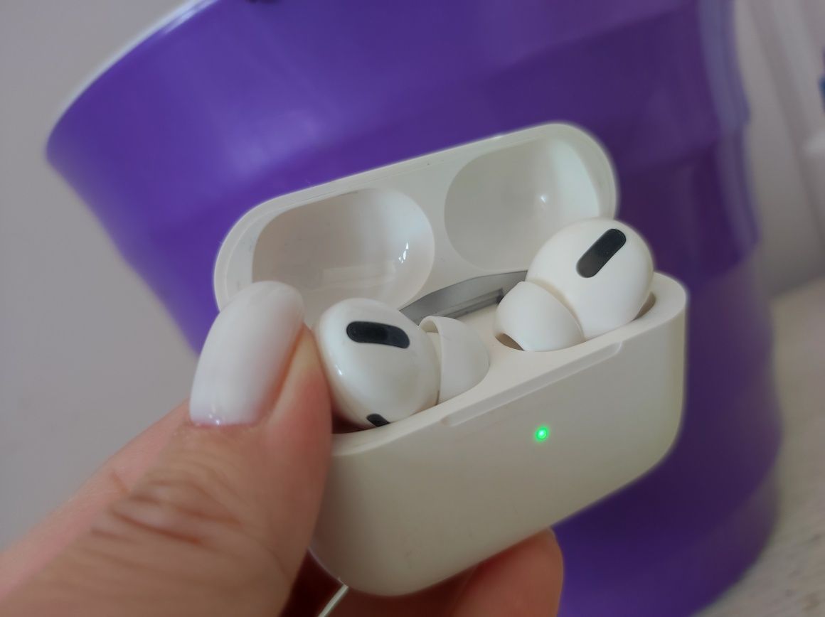 Наушники Apple AirPods pro