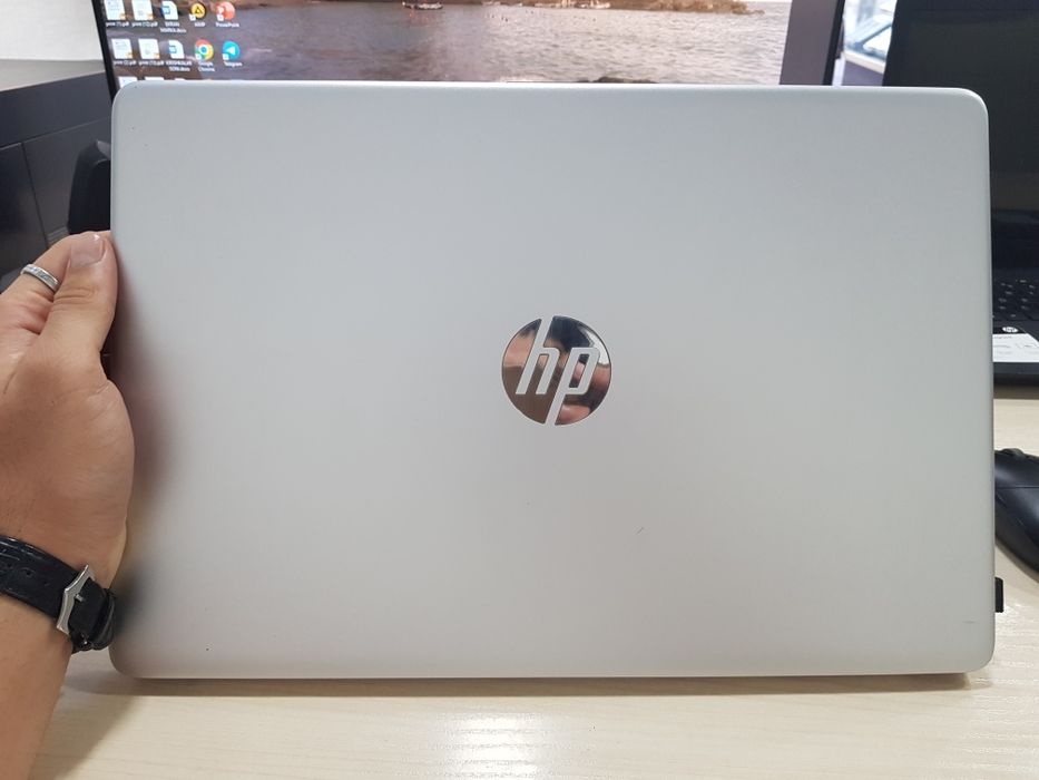 Noutbuk Hp core i3