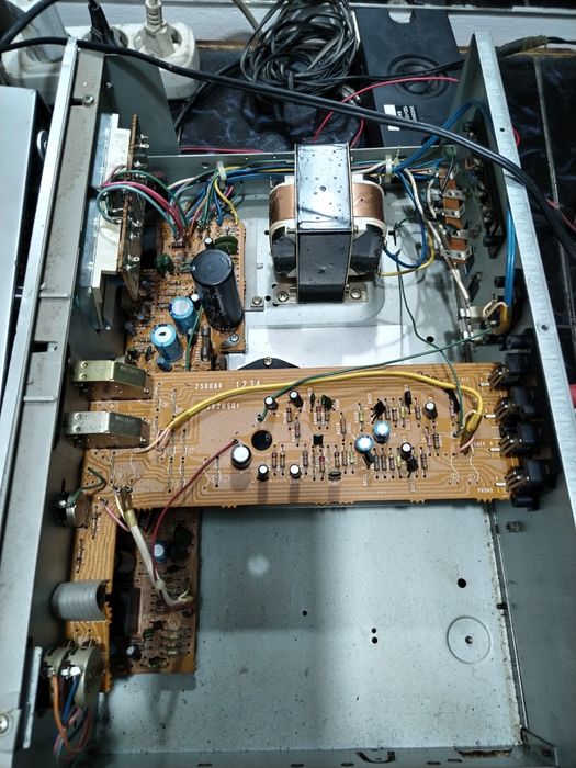 Amplificator Hitachi HA-170 stereo hi fi