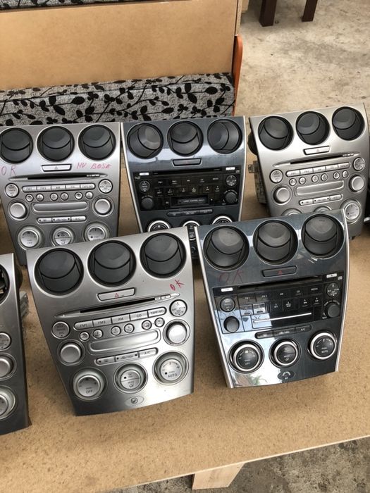 Consola cd player radio Mazda6