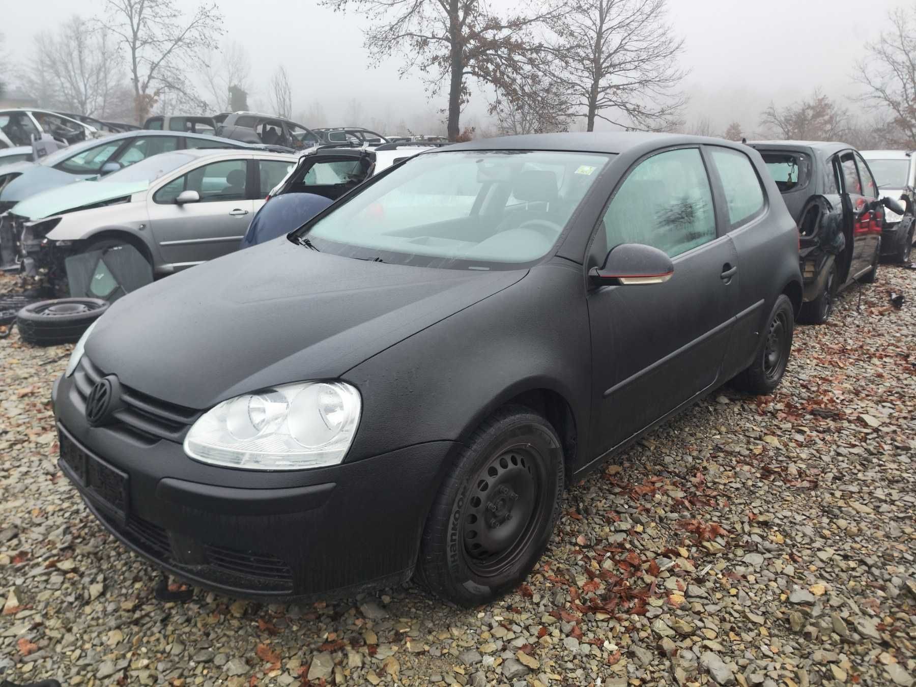 Golf 5 1.4 FSI 90кс на части голф 5 на части